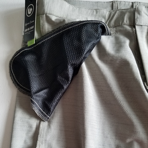 NWT Burnside Shorts Hybrid walk short board short Silver Size 36 - Picture 11 of 12